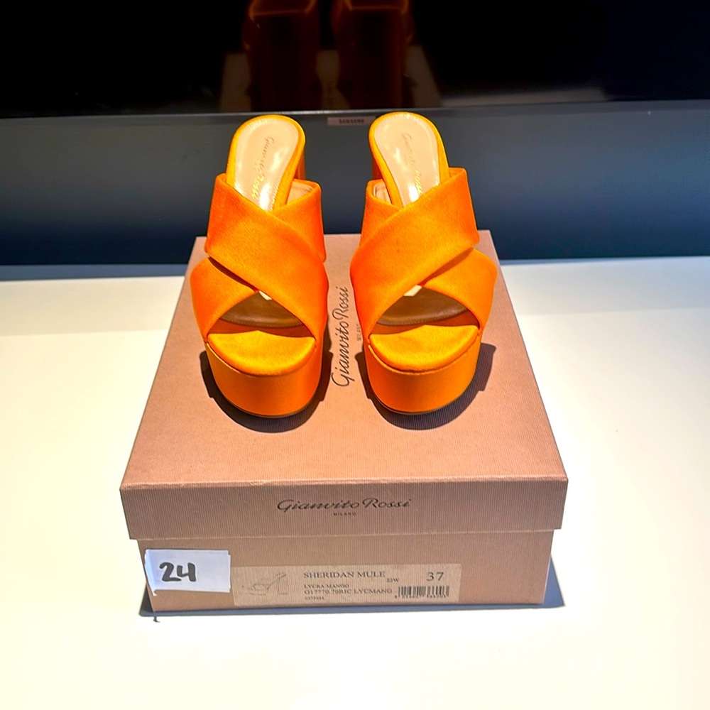 WORN ONCE orange satin Gianvito Rossi platform Sheridan mules,  size 7!